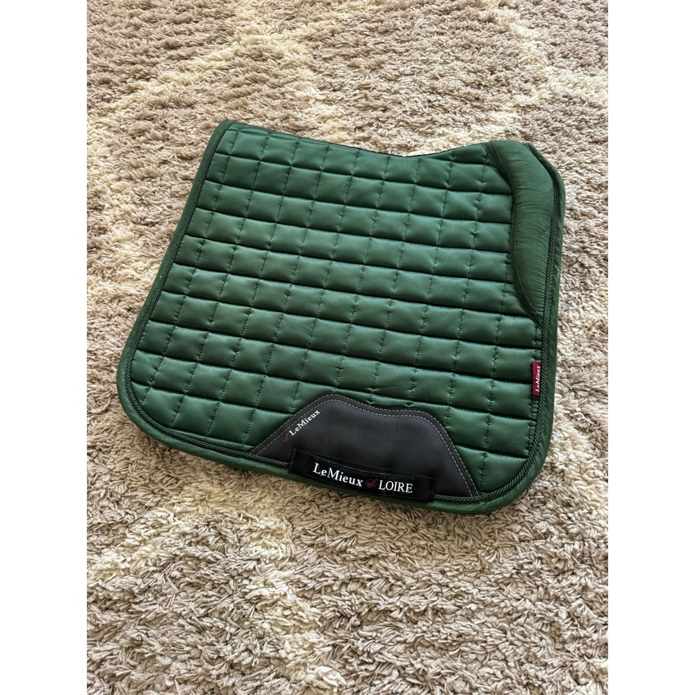 LeMieux Loire Classic Dressage Saddle Pad Hunter Green S/M Satin Horse Tack - Picture 2 of 6